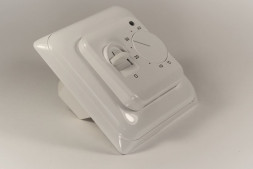 Терморегулятор RTC 70.26